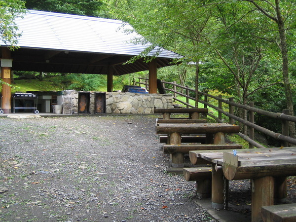 東京都立奥多摩湖畔公園 山のふるさと村 | 日本最大級のバーベキュー場プラットフォーム Bavi